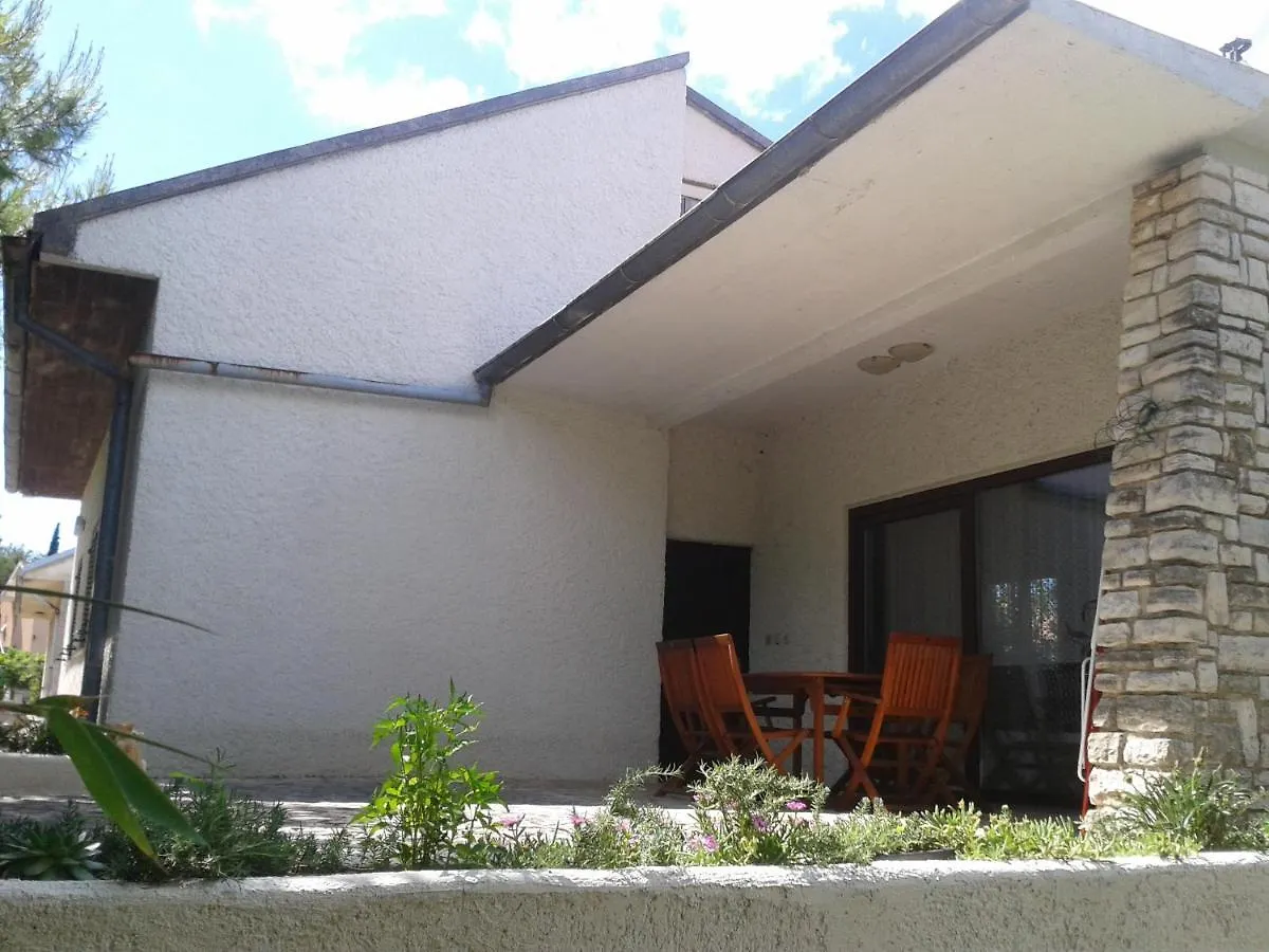 Holiday home Holiday House With A Parking Space Valbandon, Fazana - 11172